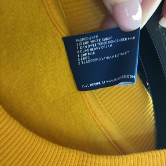 FLAN - waffles crewneck - Picture 3 of 5